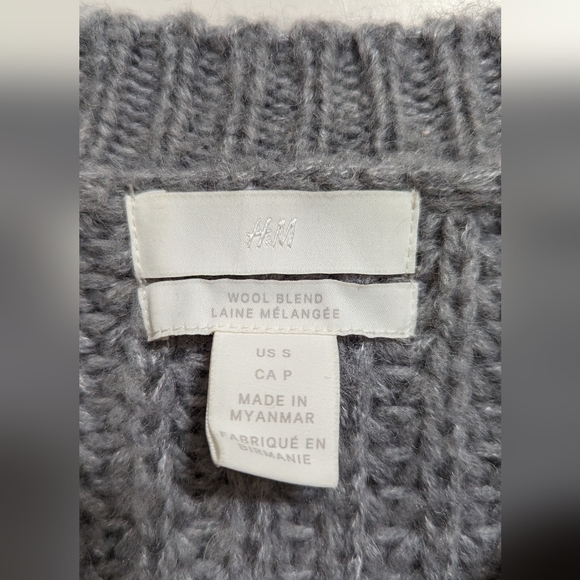 H&M blue cardigan sweater in size S - Picture 4 of 8